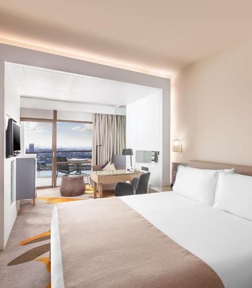 Holiday Inn