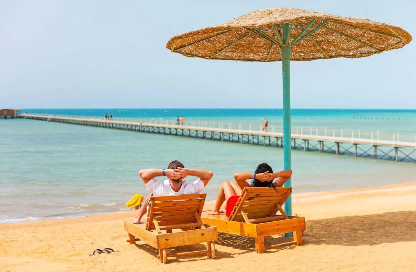 A beautiful picture of a couple on a beach in Egypt