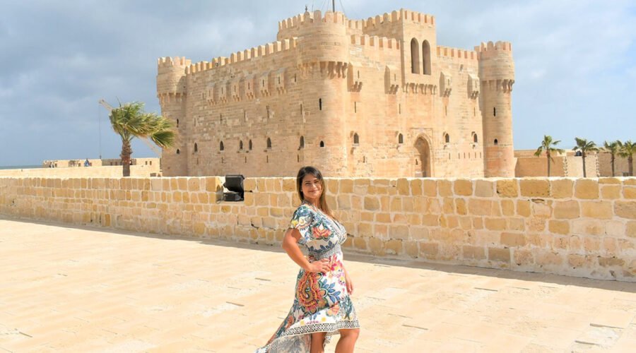A wonderful picture of a girl in front of Qaitbay Citadel in Alexandria