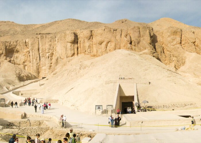 Great shor to the Valley of Kings in luxor
