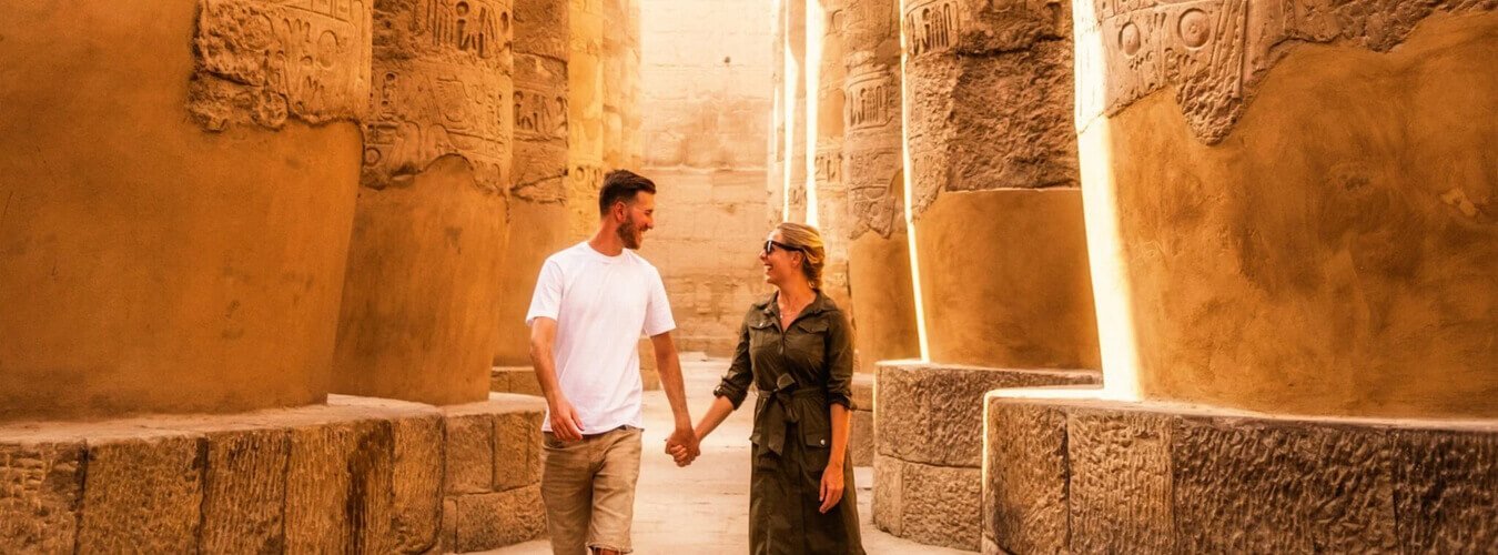 A wonderful photo of the couple at Karnak Temple